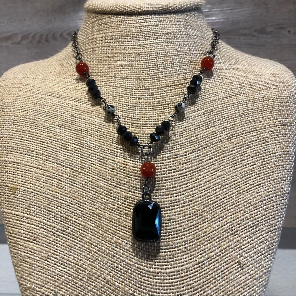 Lula n' Lee, Dalmation & Carnelian 16” Necklace w/Crystal Pendant,